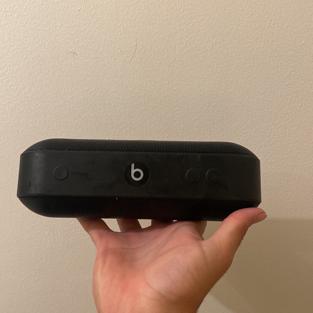 Beats Pill+ Speaker (Used)